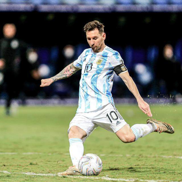 1625440062837048044.jpg 2d8a3b77-6e44-498b-aa67-bdcd613e6281.jpg