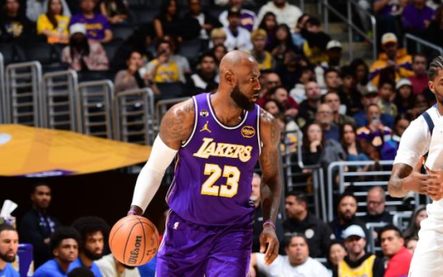 官方入口-詹皇霸气回应41岁砍三双：我仍能高水平打多个赛季